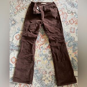 Women’s Levi’s corduroy jeans